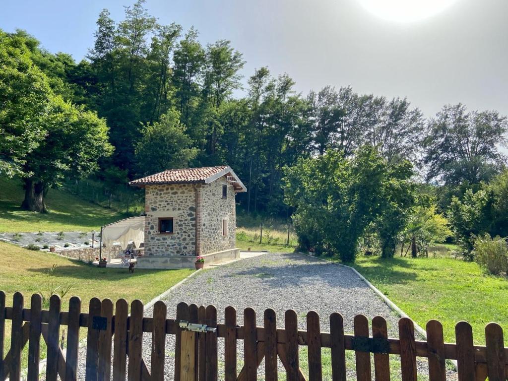 Grazia Appartamento Family Barga Exterior photo